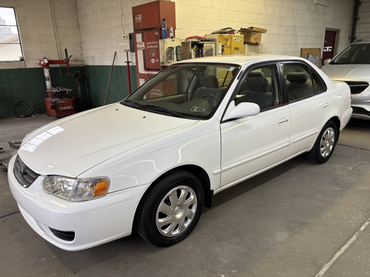 2001 Toyota Corolla LE